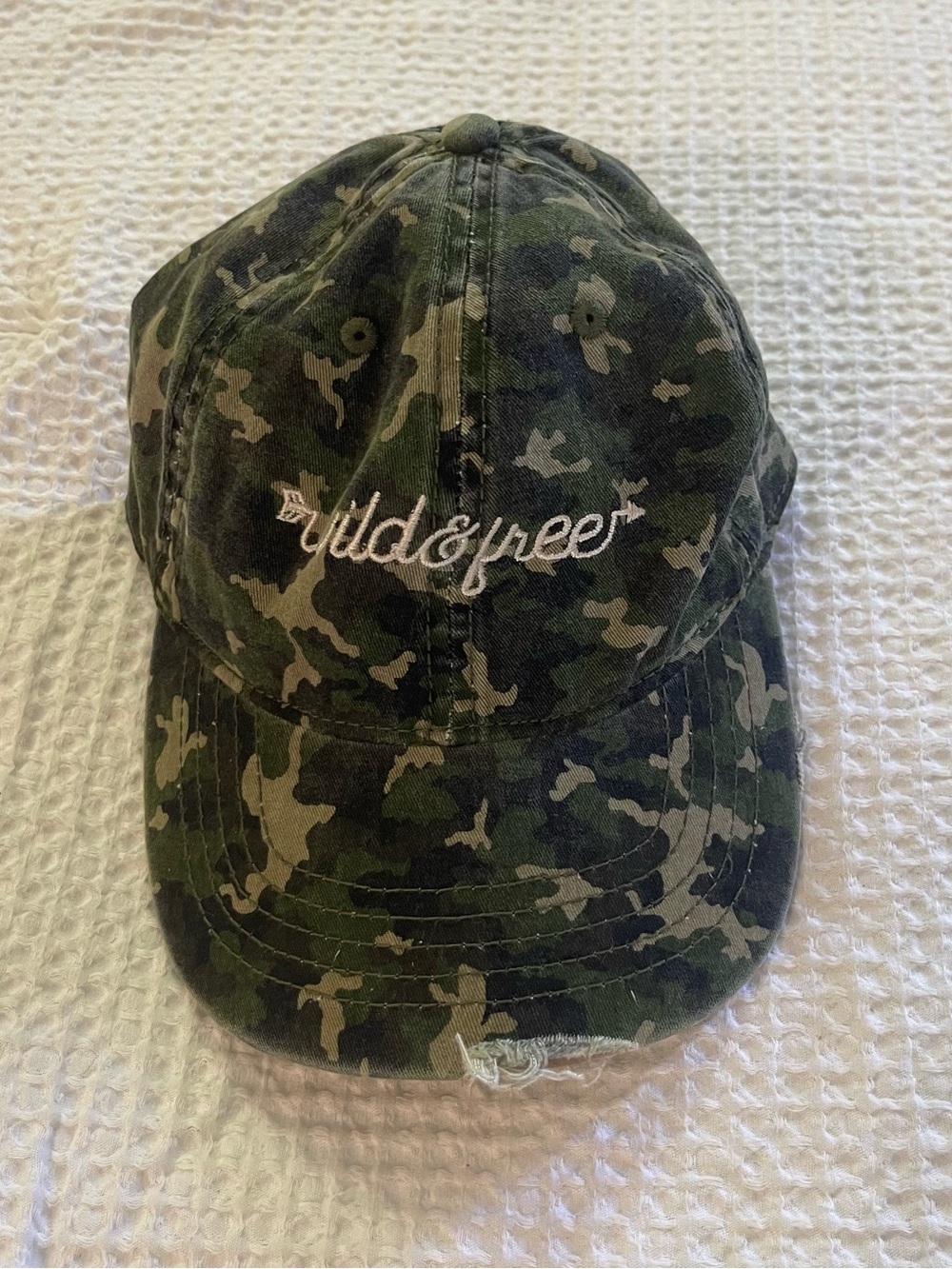 Camo embroidered wild free distressed hat cap